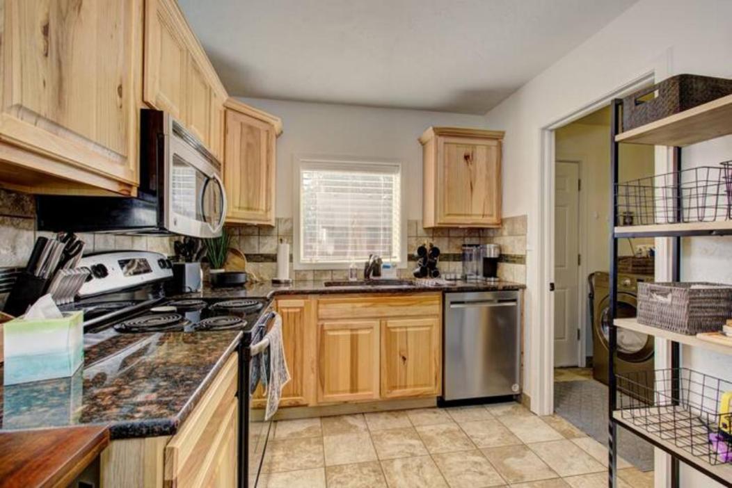 Home Sweet Idahome, Feels Like Home With All The Decor You Wish You Could Afford King Bed In Master, Fully Fenced Dog Friendly Yard, A Few Blocks From Bsu And Downtown Boise, Your Perfect Stay! Exterior foto