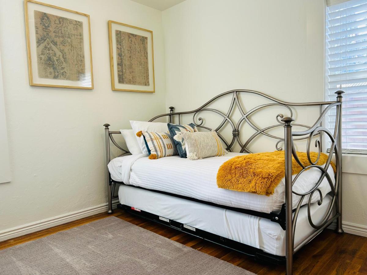 Home Sweet Idahome, Feels Like Home With All The Decor You Wish You Could Afford King Bed In Master, Fully Fenced Dog Friendly Yard, A Few Blocks From Bsu And Downtown Boise, Your Perfect Stay! Exterior foto