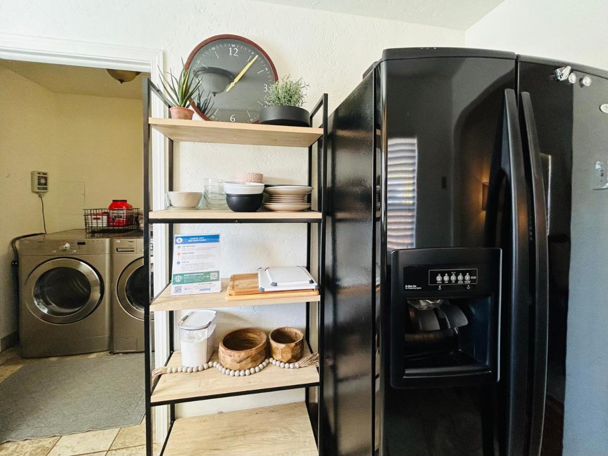 Home Sweet Idahome, Feels Like Home With All The Decor You Wish You Could Afford King Bed In Master, Fully Fenced Dog Friendly Yard, A Few Blocks From Bsu And Downtown Boise, Your Perfect Stay! Exterior foto